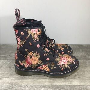 Dr Doc Martens 11821 1460 Victorian Antique Rose Womens Boots Size UK 6 US 8